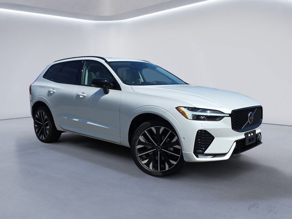 New 2026 Volvo XC60 B5 Ultra SUV