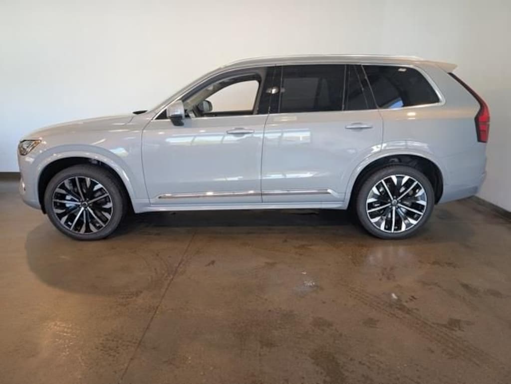 New 2026 Volvo XC90 B6 Ultra 7-Seater SUV