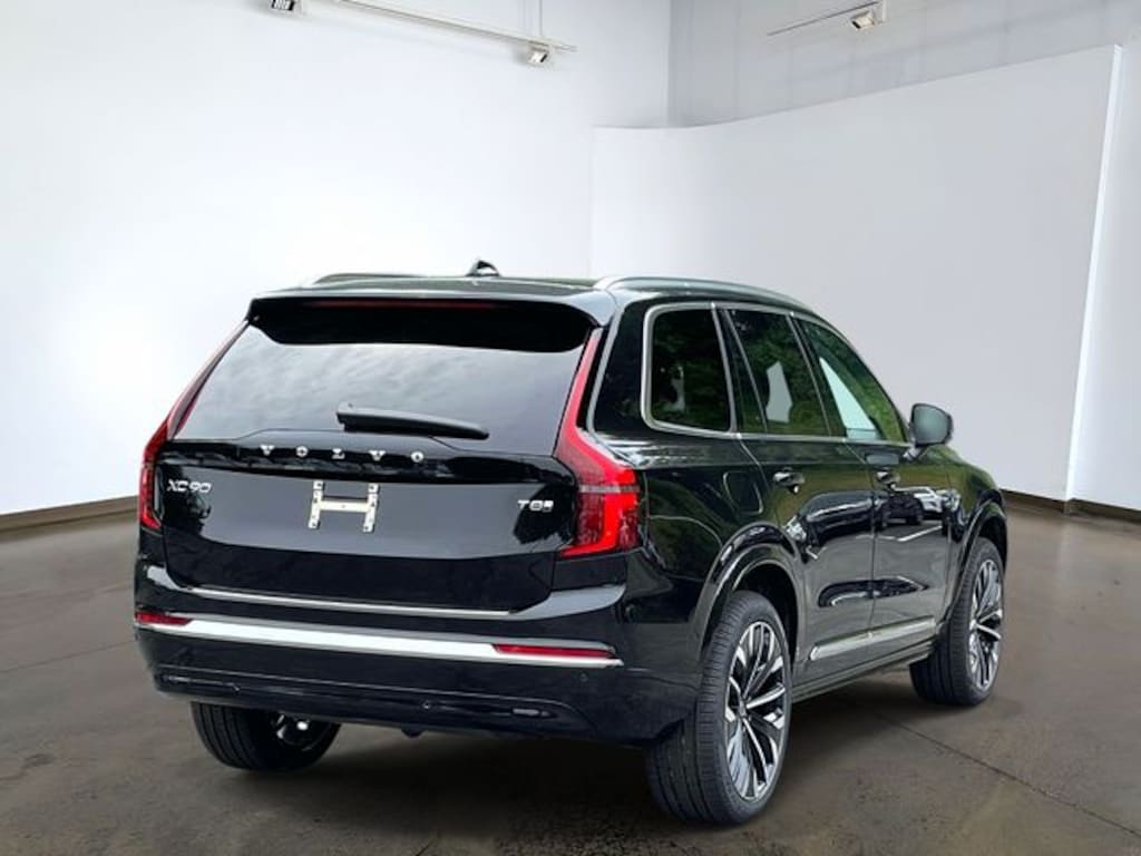 New 2026 Volvo XC90 plug-in hybrid T8 Ultra 7-Seater SUV