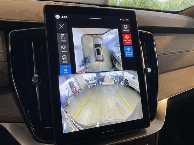2026 Volvo XC90 Plus - Photo 30