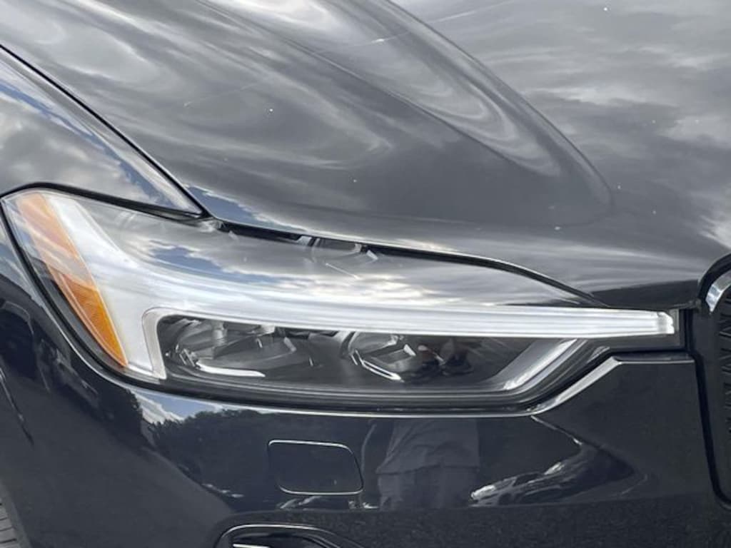 New 2026 Volvo XC60 plug-in hybrid T8 Plus SUV