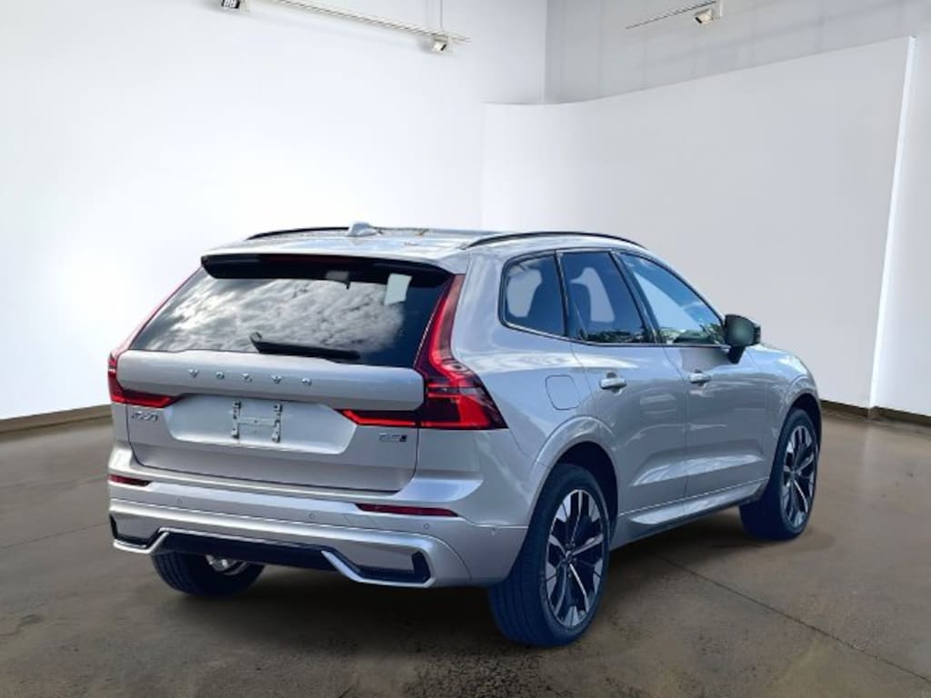 Used 2026 Volvo XC60 B5 Plus SUV