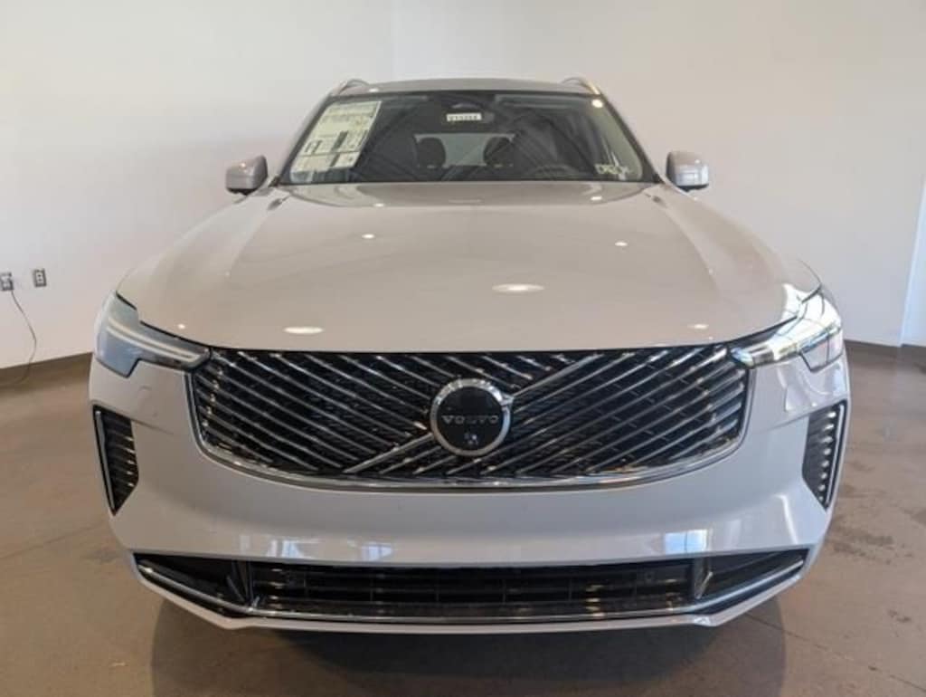 New 2026 Volvo XC90 B6 Ultra 7-Seater SUV