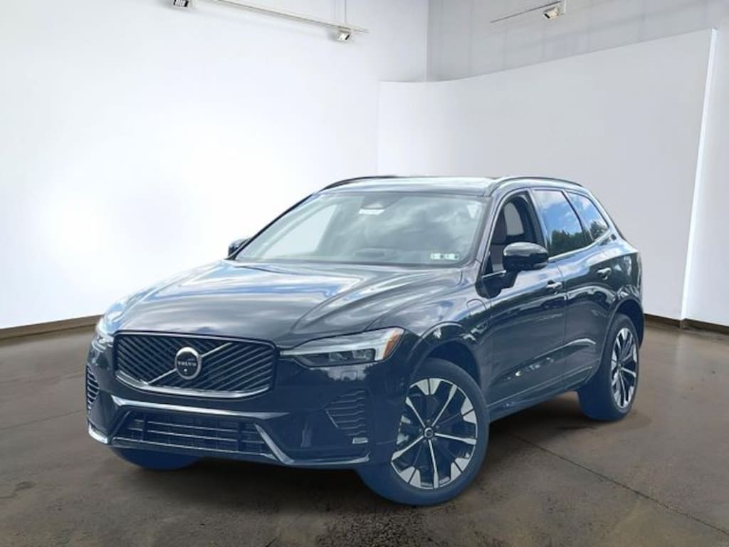 New 2026 Volvo XC60 plug-in hybrid T8 Plus SUV