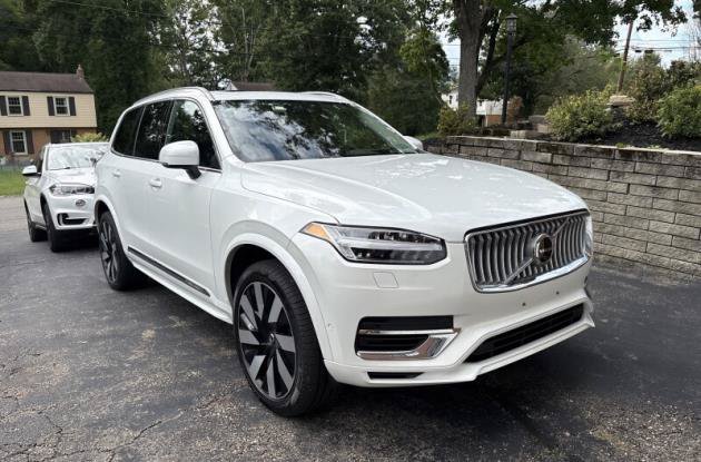 Used 2024 Volvo XC90 plug-in hybrid T8 Ultimate Bright 7-Seater SUV