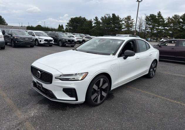  Volvo S60 plug-in hybrid