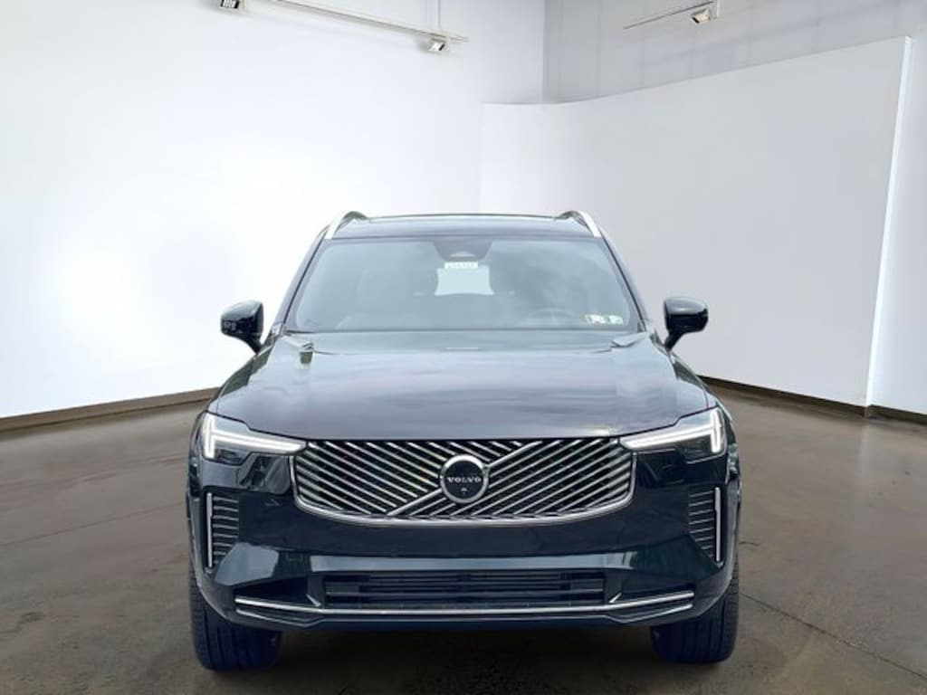New 2026 Volvo XC90 plug-in hybrid T8 Plus 7-Seater SUV
