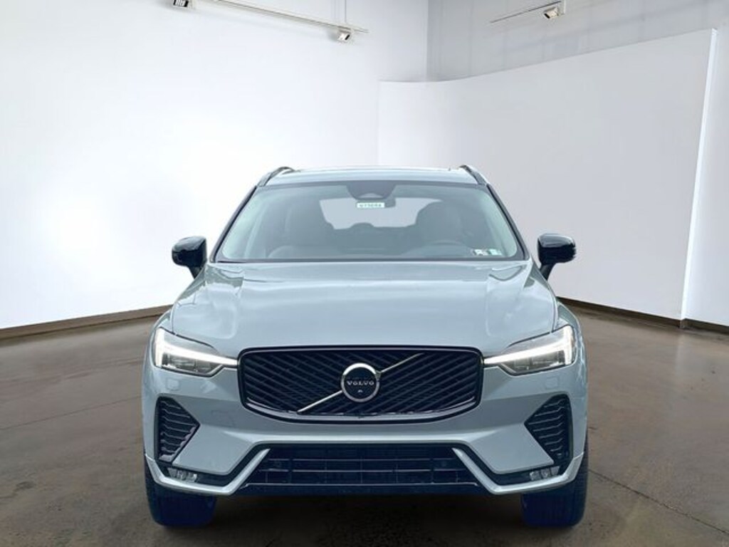 New 2026 Volvo XC60 B5 Ultra SUV