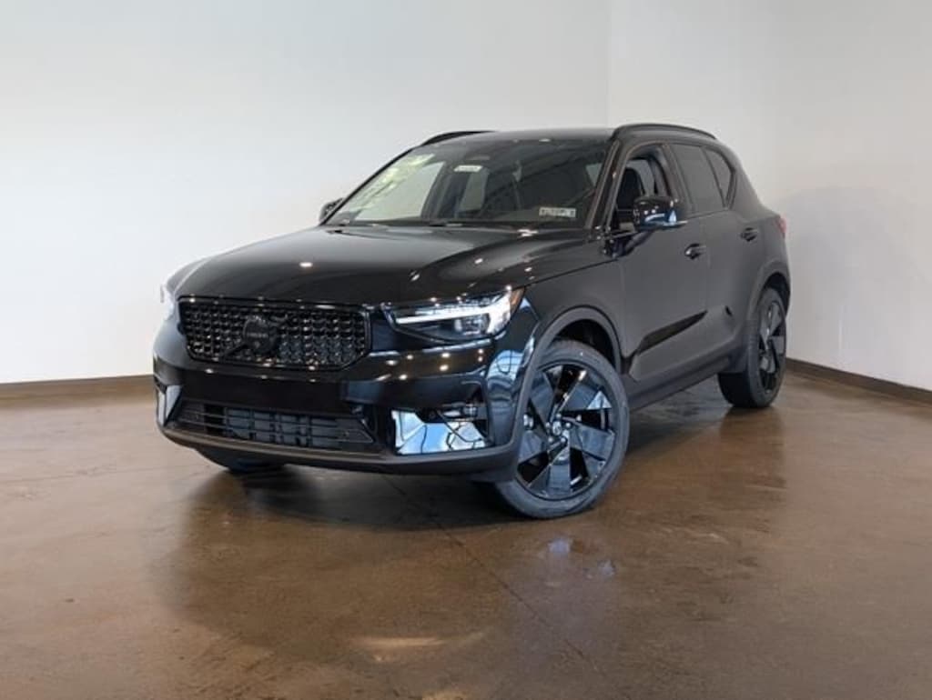 New 2026 Volvo XC40 B5 Ultra Black Edition SUV