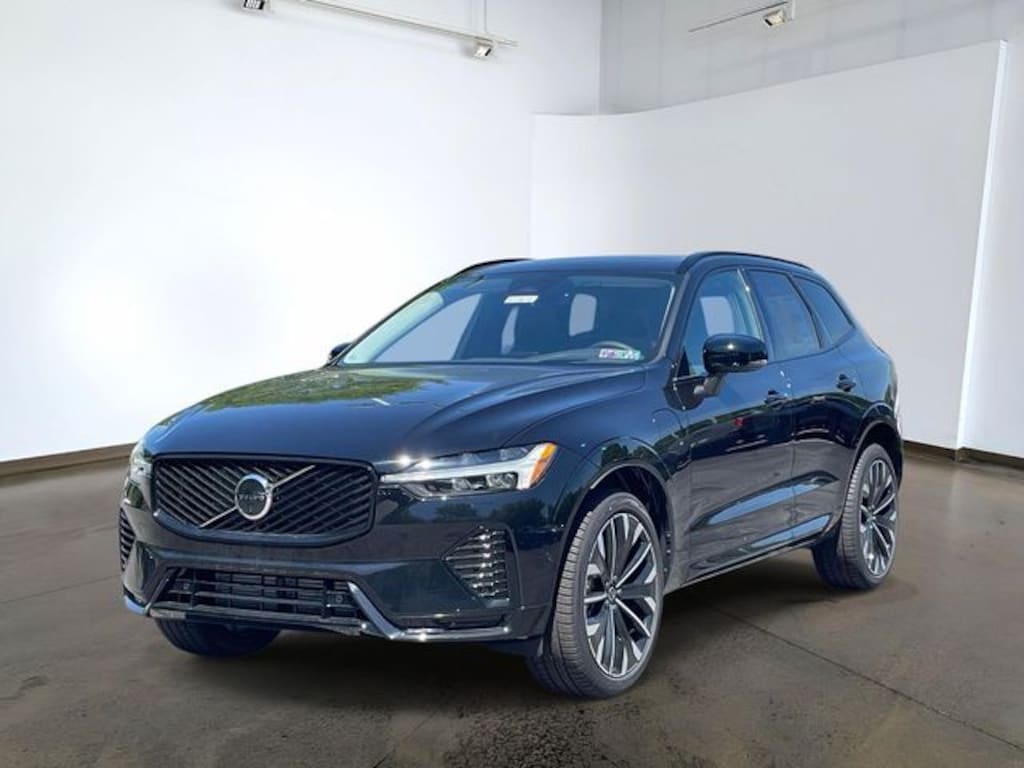New 2026 Volvo XC60 plug-in hybrid T8 Ultra SUV