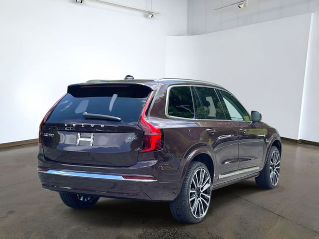 New 2026 Volvo XC90 B6 Plus 7-Seater SUV