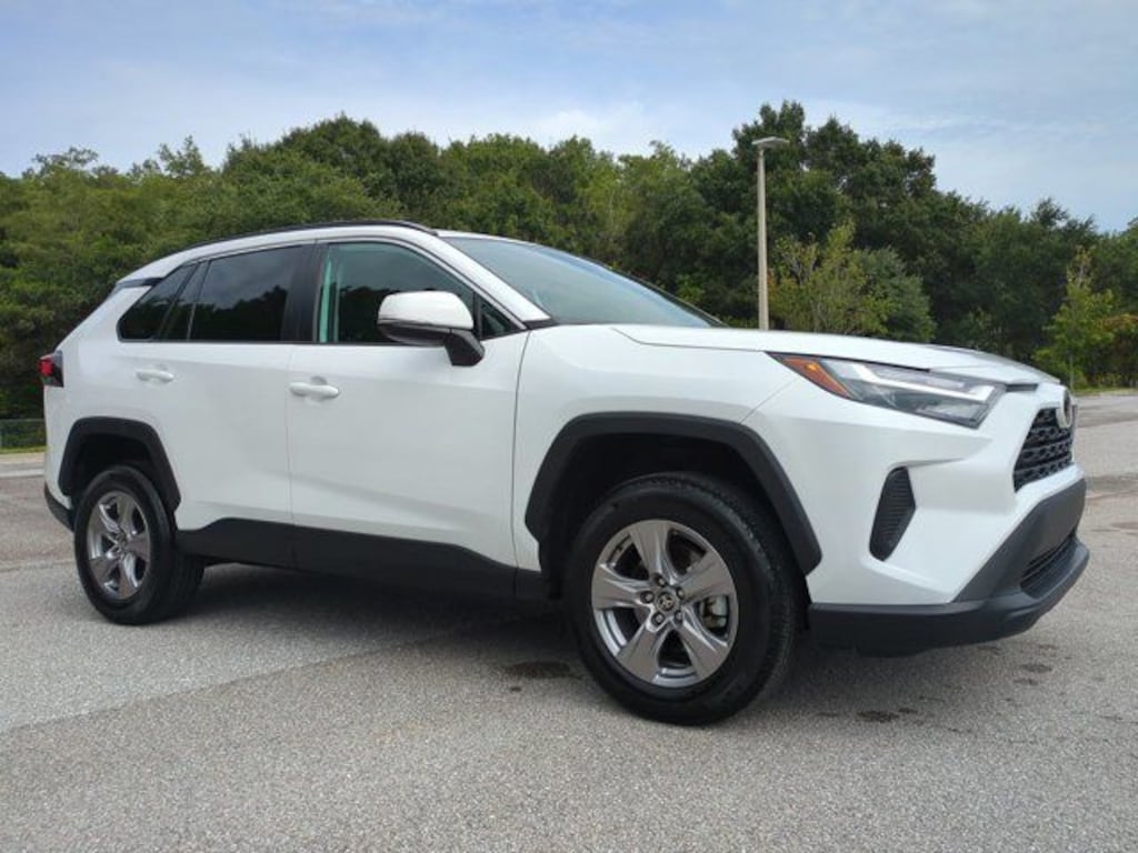 Used 2025 Toyota RAV4 XLE SUV