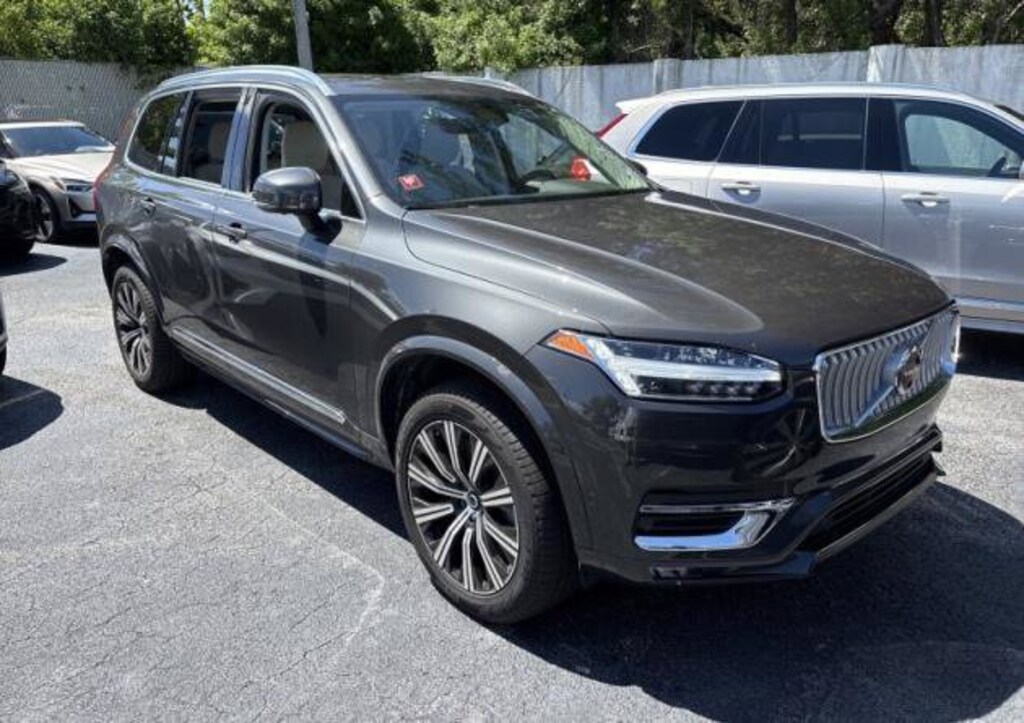 Used 2025 Volvo XC90 B5 Plus SUV
