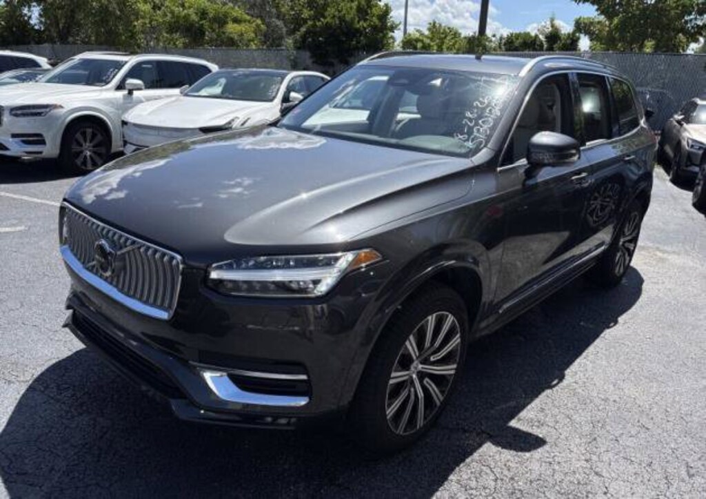 Used 2025 Volvo XC90 B5 Plus SUV