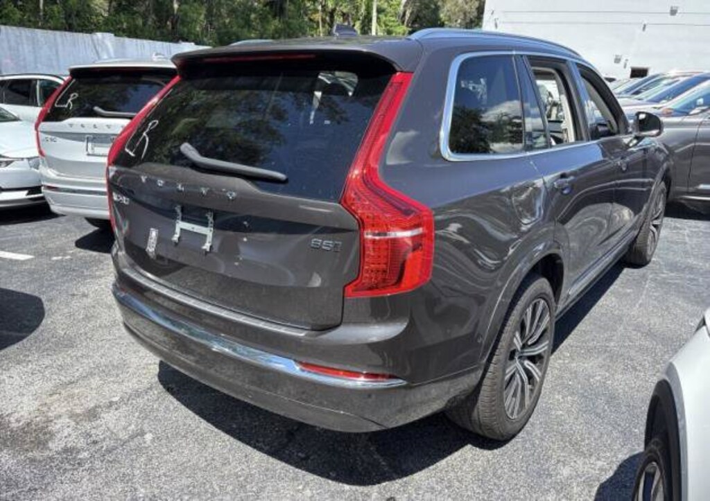 Used 2025 Volvo XC90 B5 Plus SUV