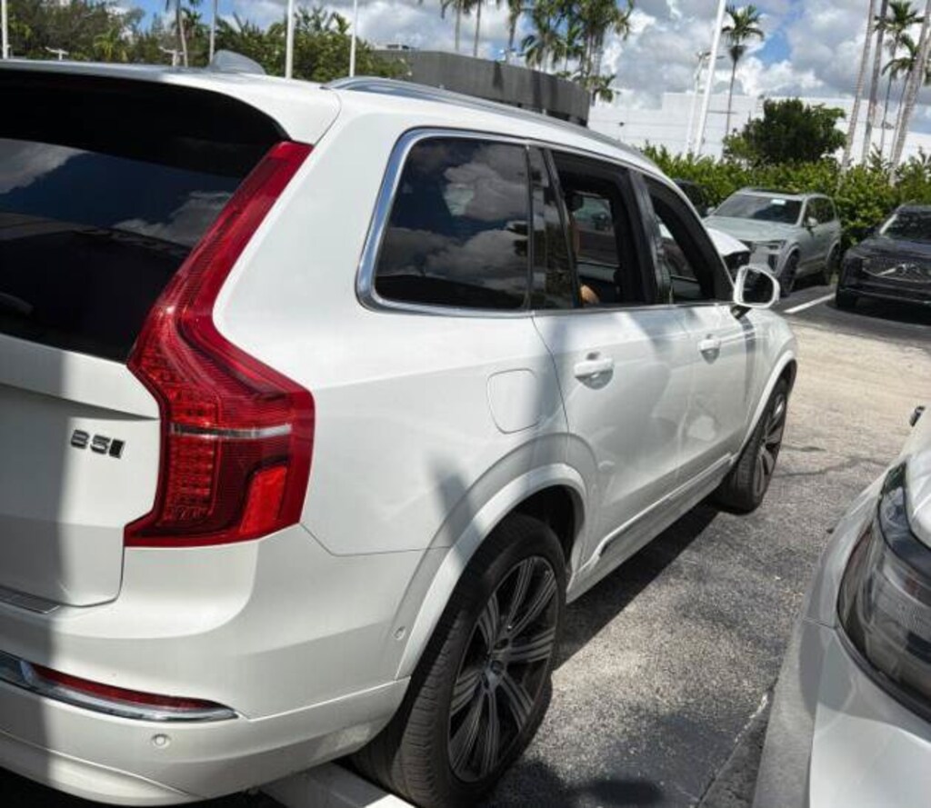 Used 2025 Volvo XC90 B5 Ultra SUV