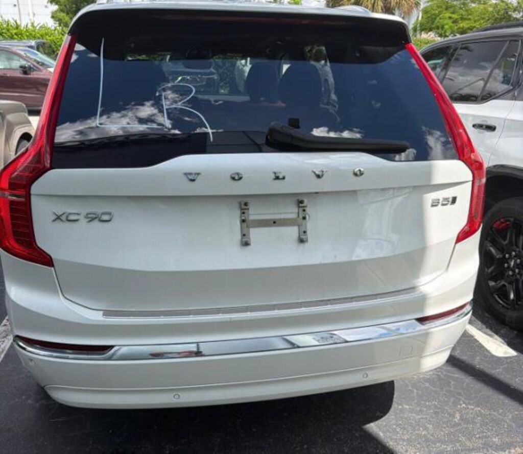 Used 2025 Volvo XC90 B5 Ultra SUV