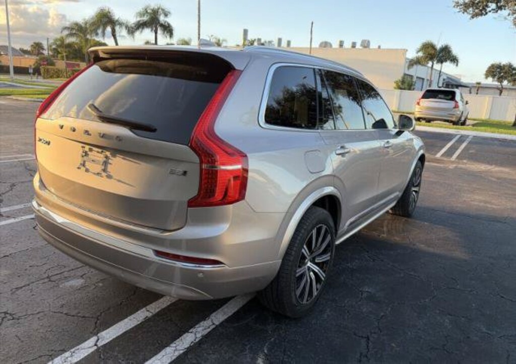 Used 2024 Volvo XC90 B5 Core SUV