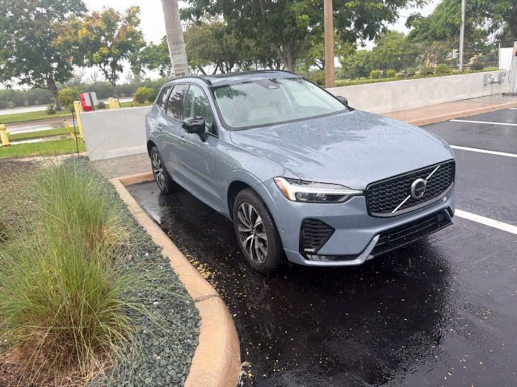 Used 2024 Volvo XC60 B5 Plus Dark Theme SUV