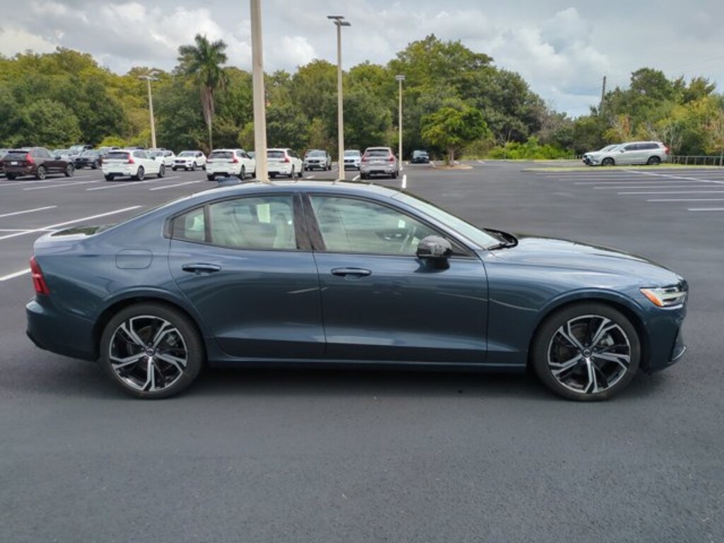 Certified 2024 Volvo S60 B5 Core Dark Theme Sedan