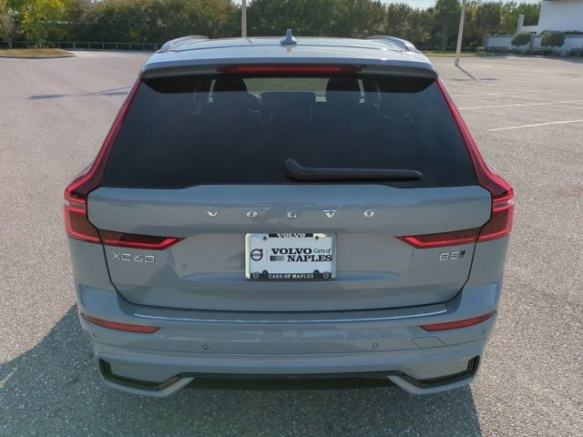 2026 Volvo XC60 Plus - Photo 6