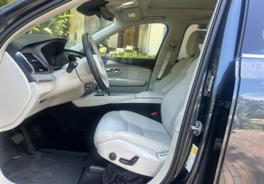Used 2025 Volvo XC90 Plug-In Hybrid T8 Plus SUV
