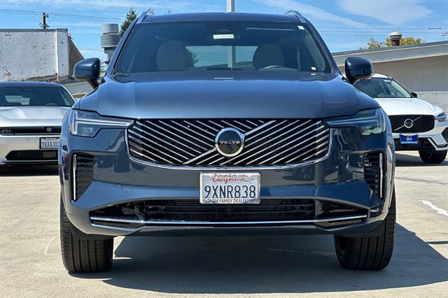 2026 Volvo XC90 Plus - Photo 8