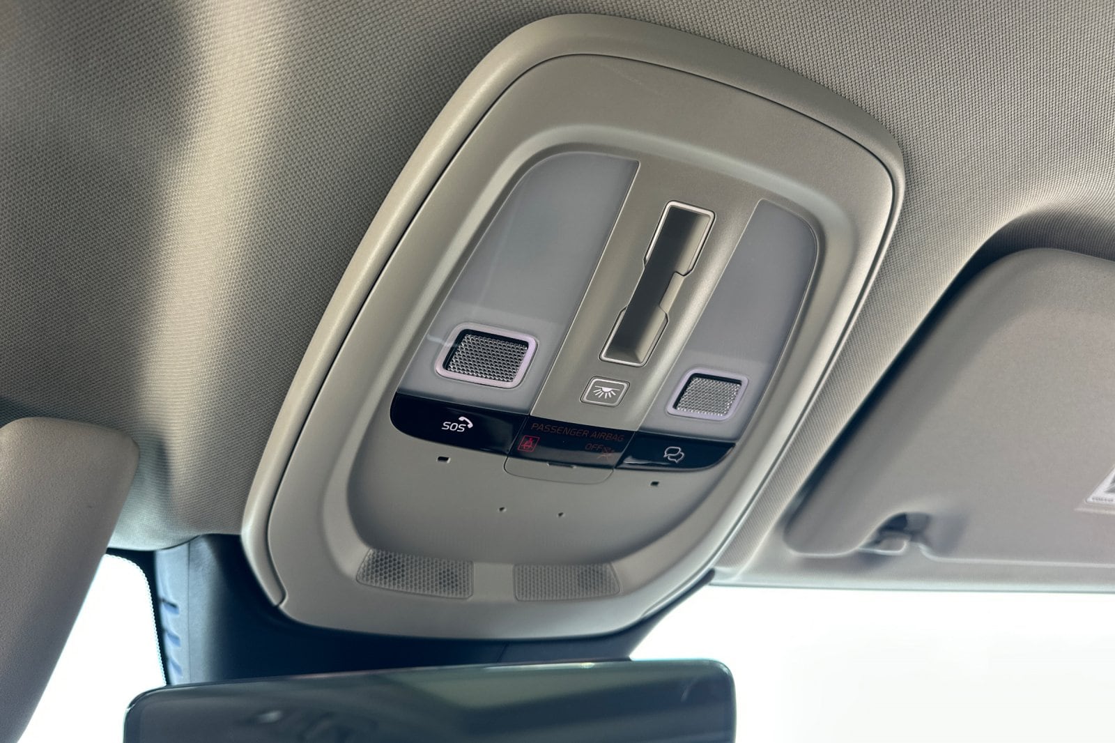 2026 Volvo XC60 Plus - Photo 33