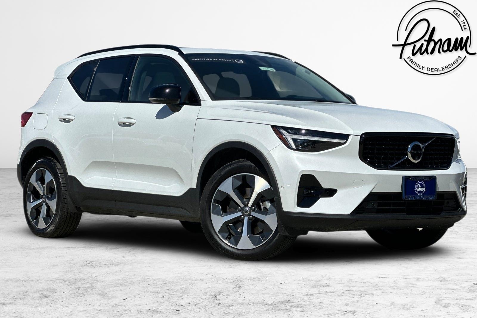 2026 Volvo XC40