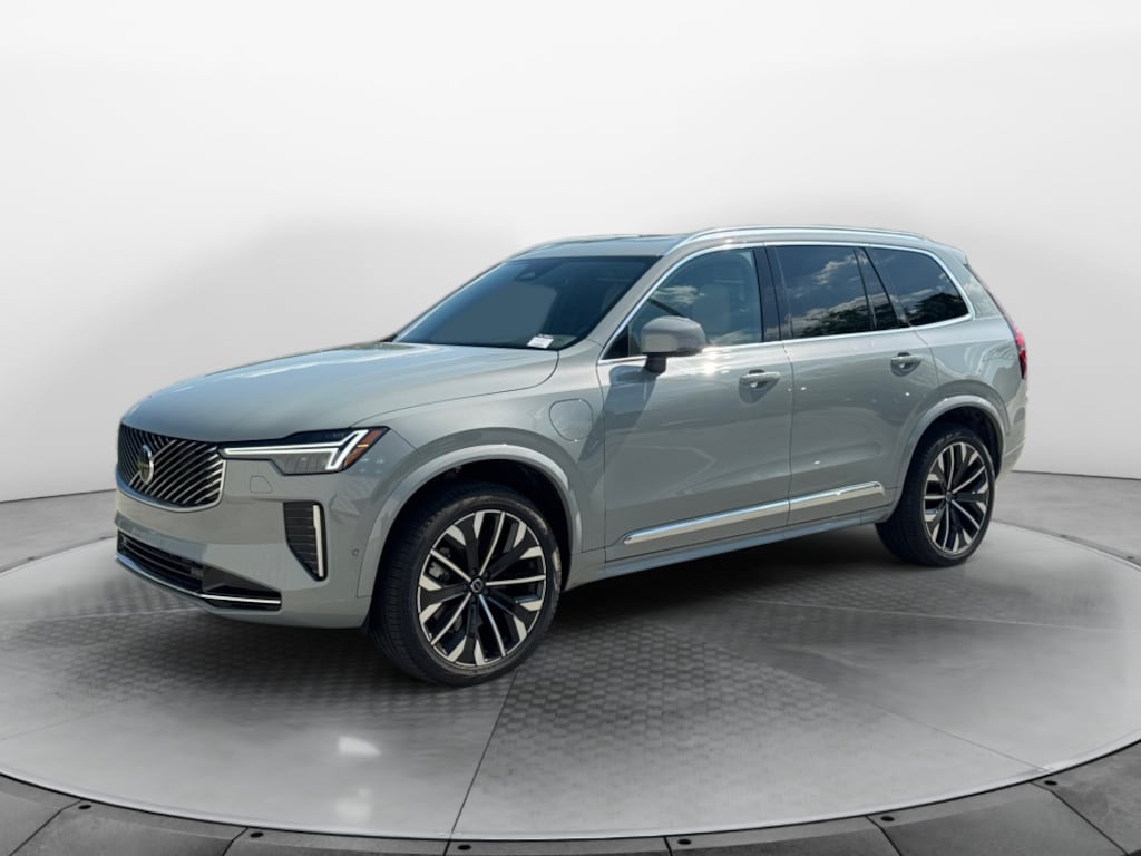New 2026 Volvo XC90 plug-in hybrid T8 Plus 7-Seater SUV