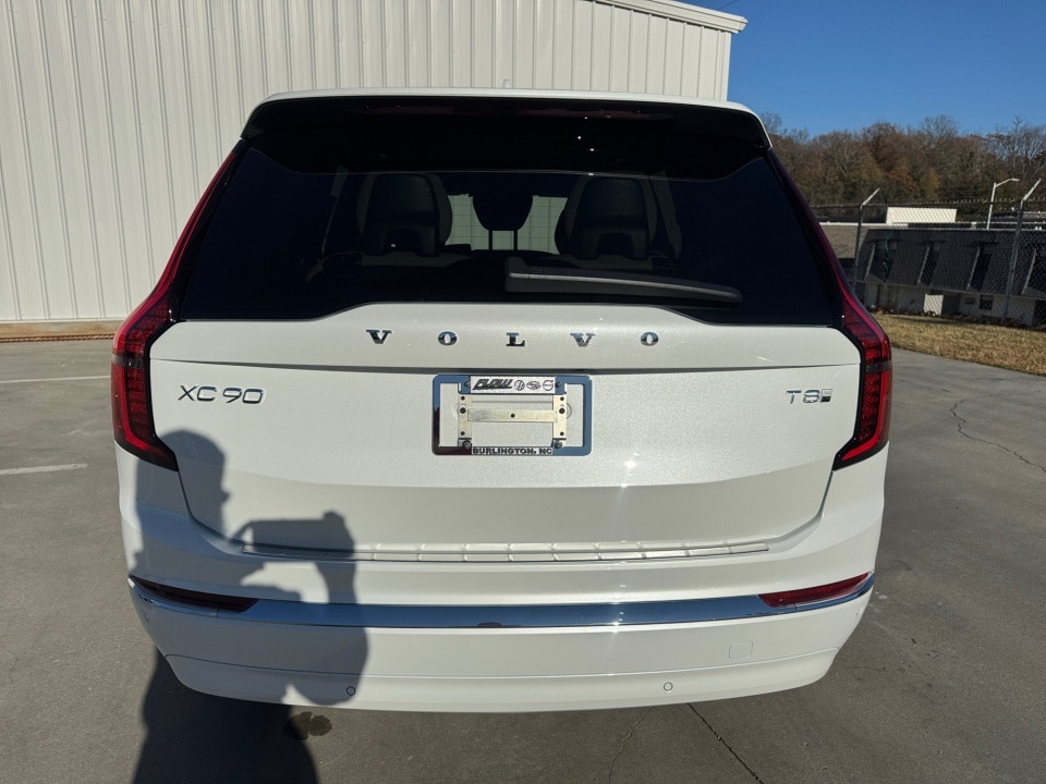 2026 Volvo XC90 Plus - Photo 14