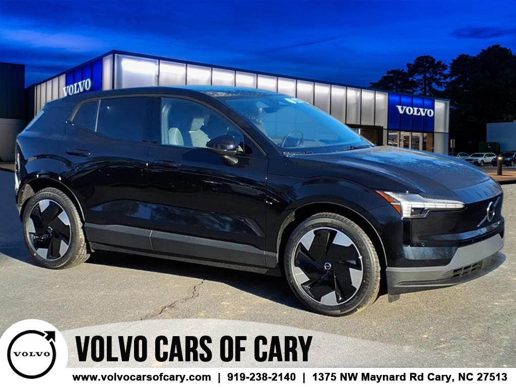 2026 Volvo EX30 Twin Motor Plus AWD SUV