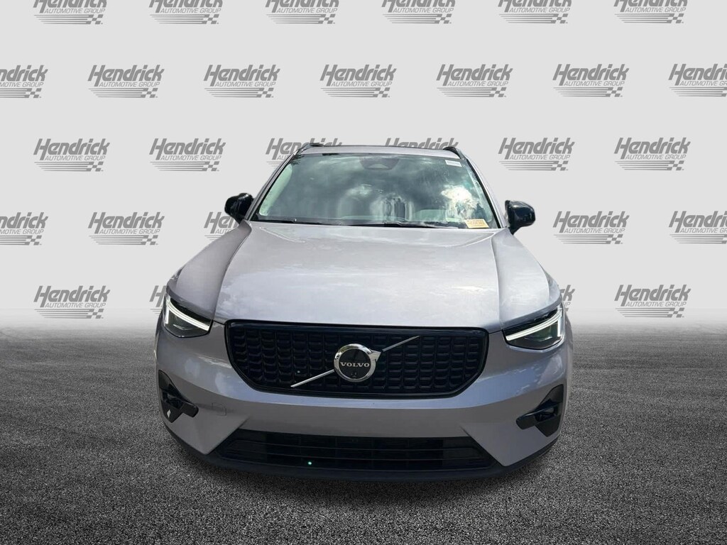 Certified 2026 Volvo XC40 Ultra SUV