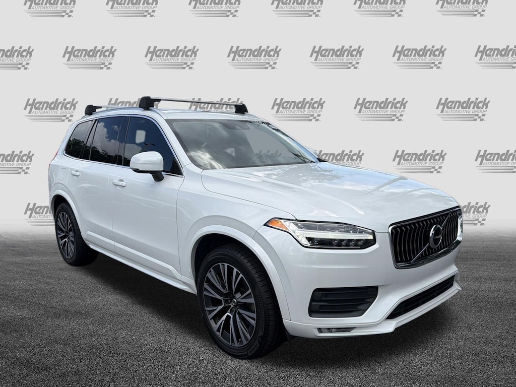 Used 2020 Volvo XC90 Momentum SUV