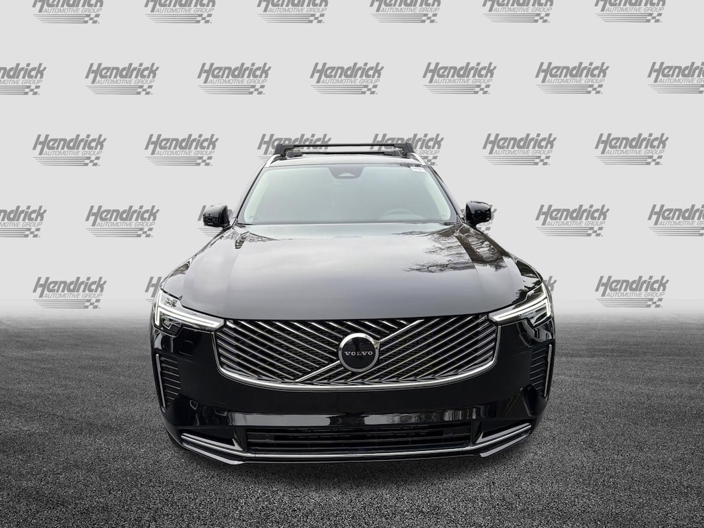 New 2026 Volvo XC90 B5 Core SUV