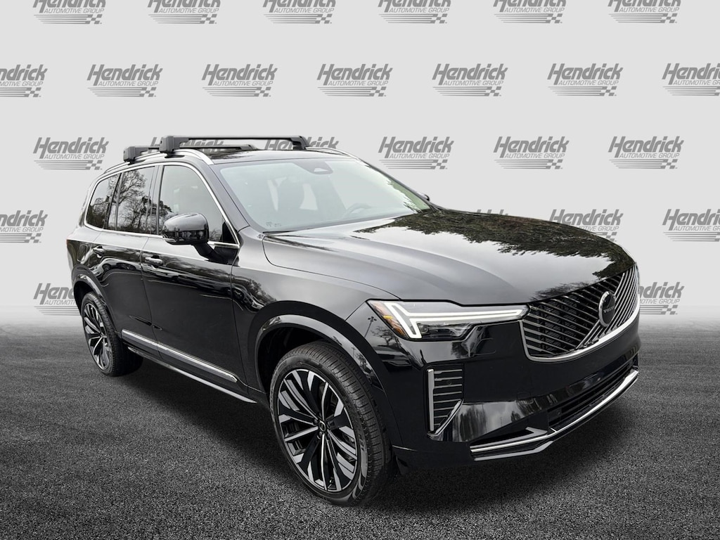 New 2026 Volvo XC90 B5 Core SUV