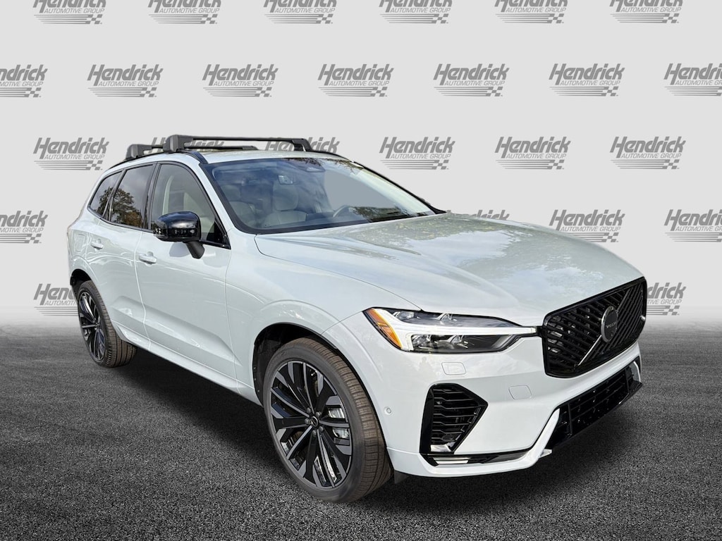 New 2026 Volvo XC60 plug-in hybrid T8 Ultra SUV