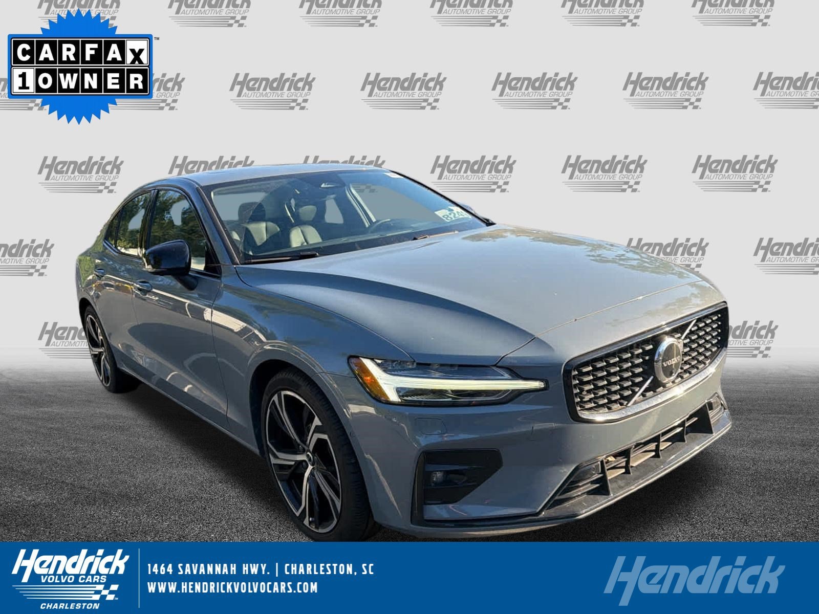 2024 Volvo S60 Plus Dark Theme 2024 Volvo S60 Plus Dark Theme