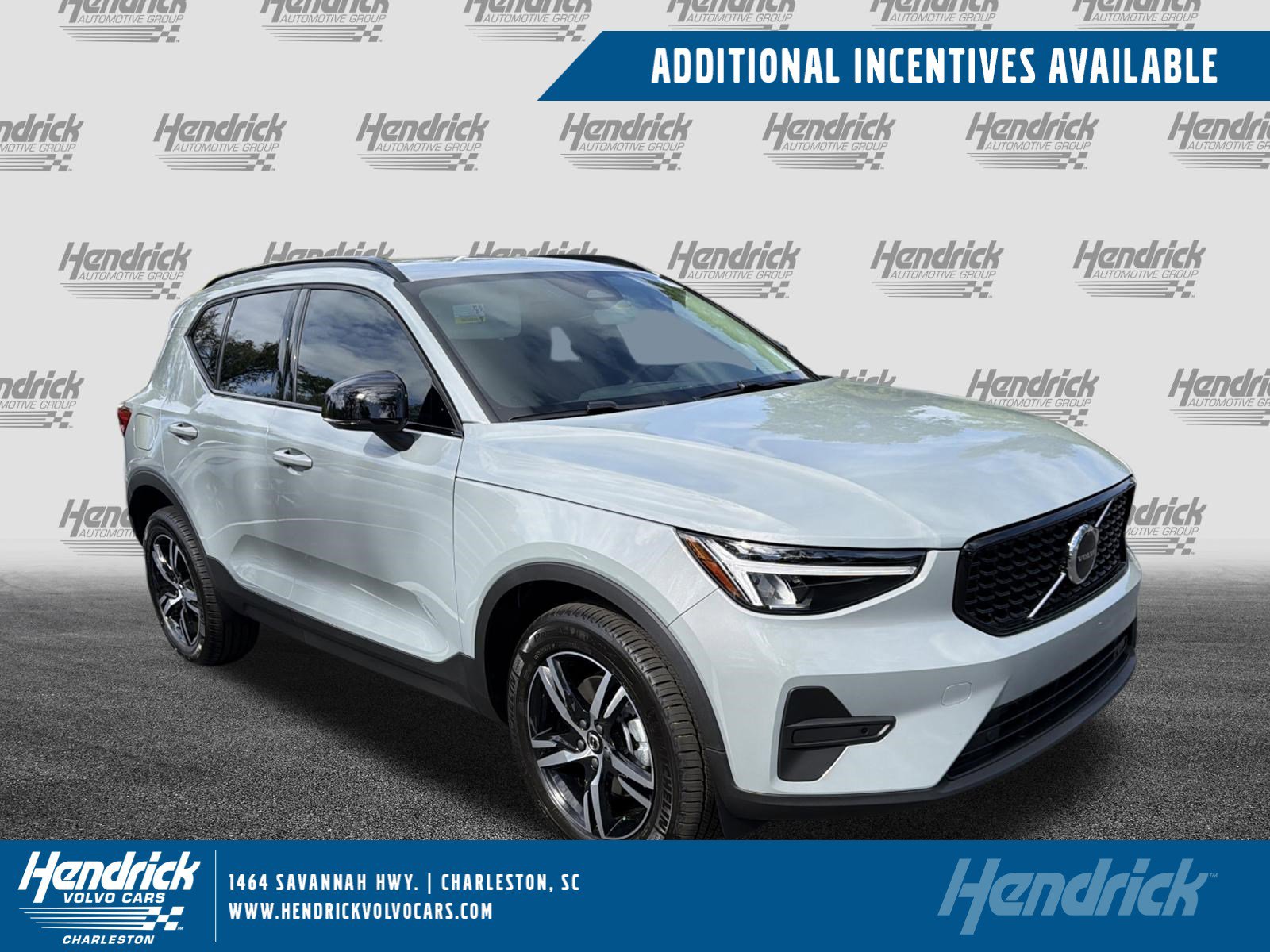 2026 Volvo XC40