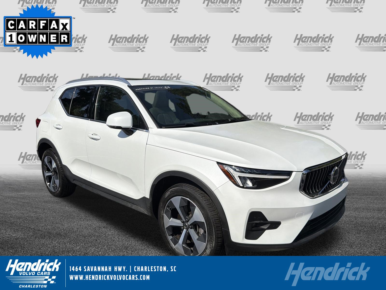 2023 Volvo XC40