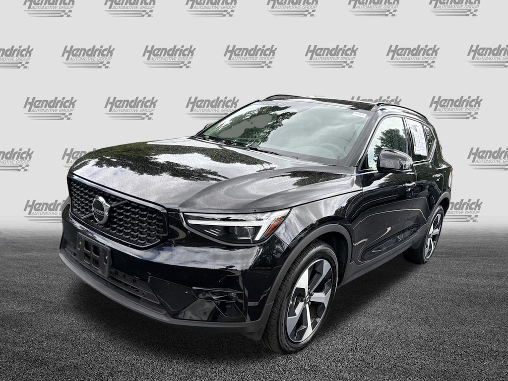 Certified 2026 Volvo XC40 Plus SUV