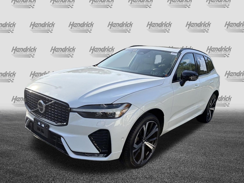 Certified 2023 Volvo XC60 Ultimate Dark Theme SUV