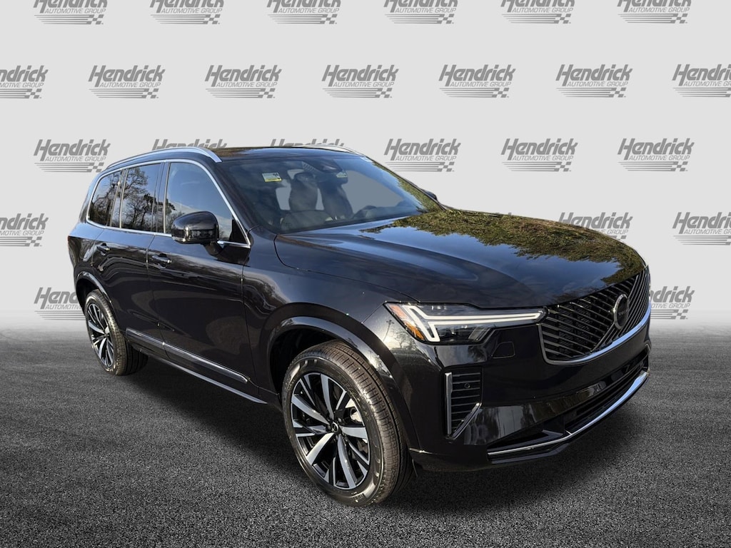 New 2026 Volvo XC90 B5 Core SUV