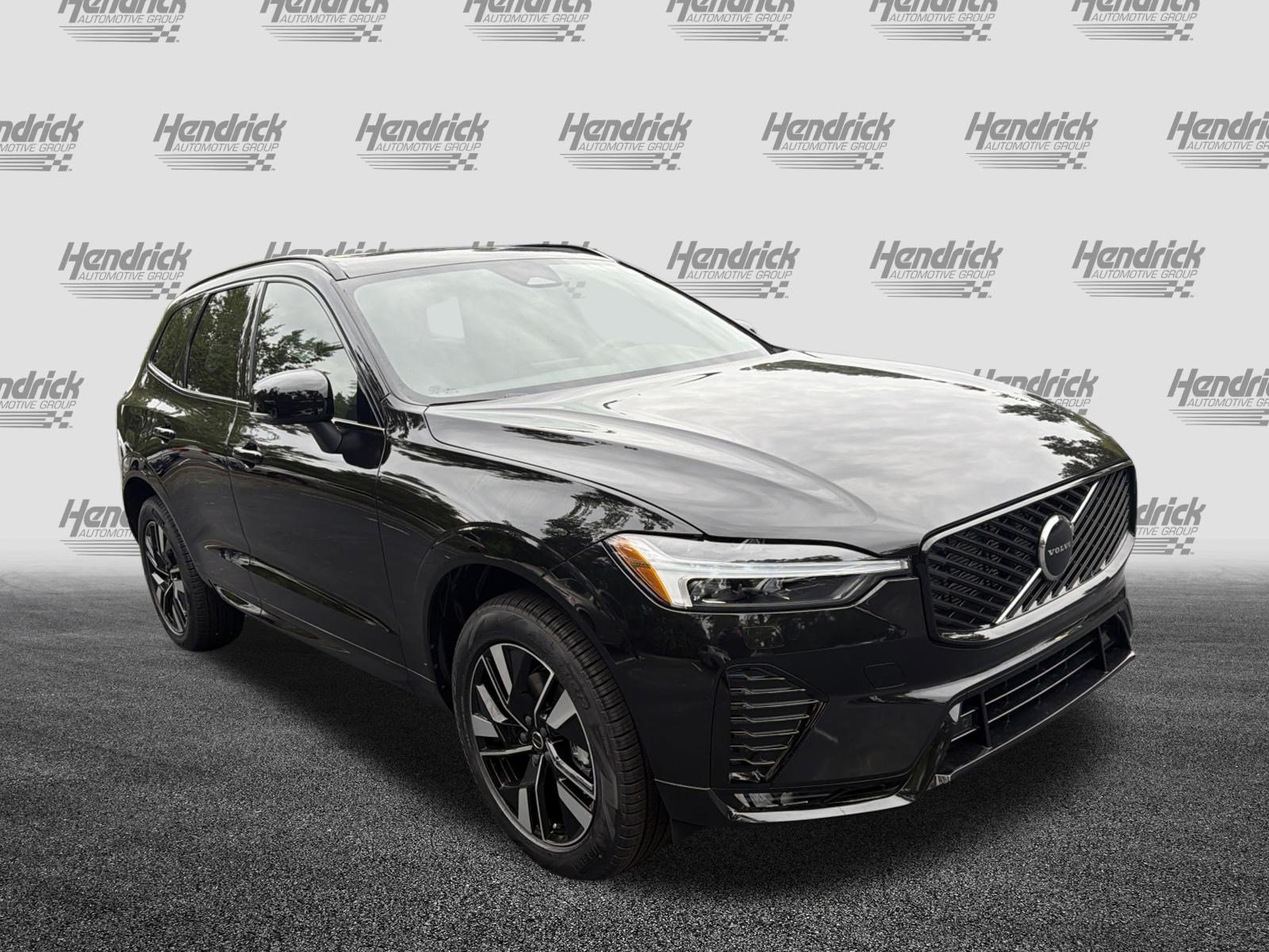 New 2027 Volvo XC60 B5 Core SUV