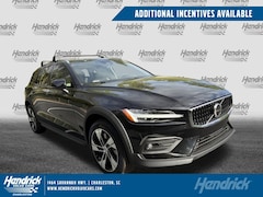 2026 Volvo V60 Cross Country B5 Plus AWD Wagon