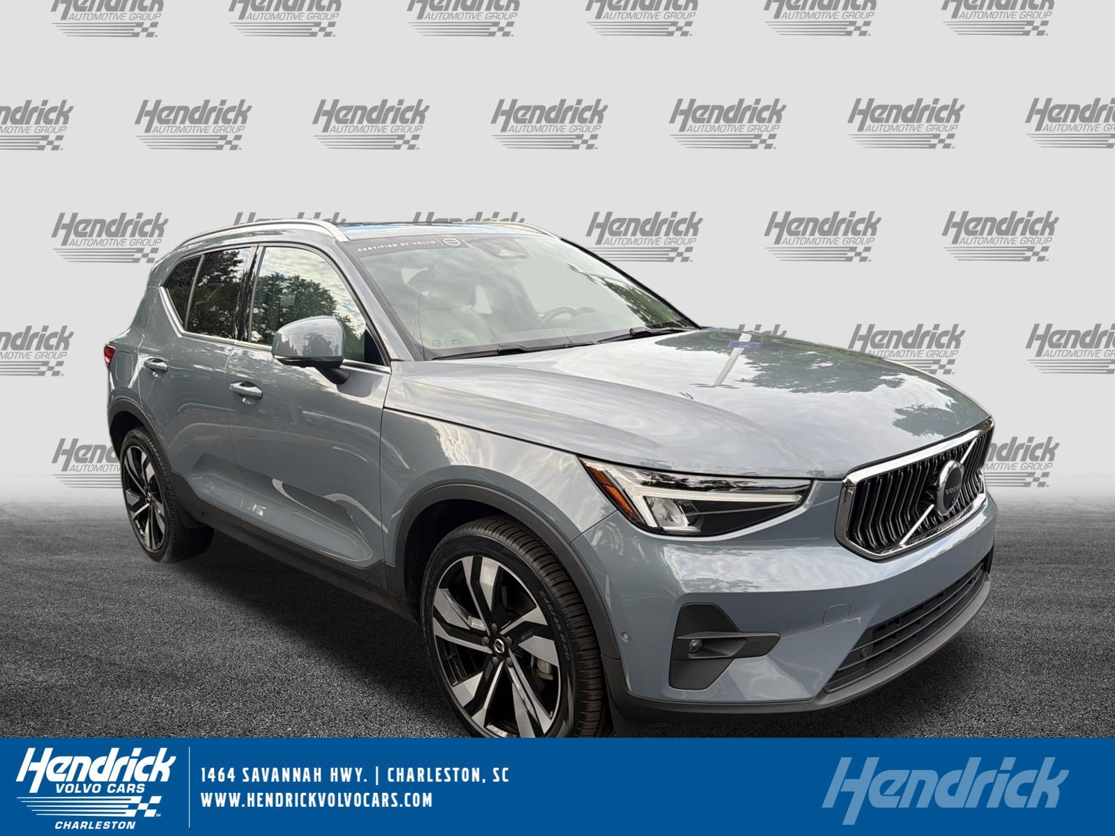2023 Volvo XC40
