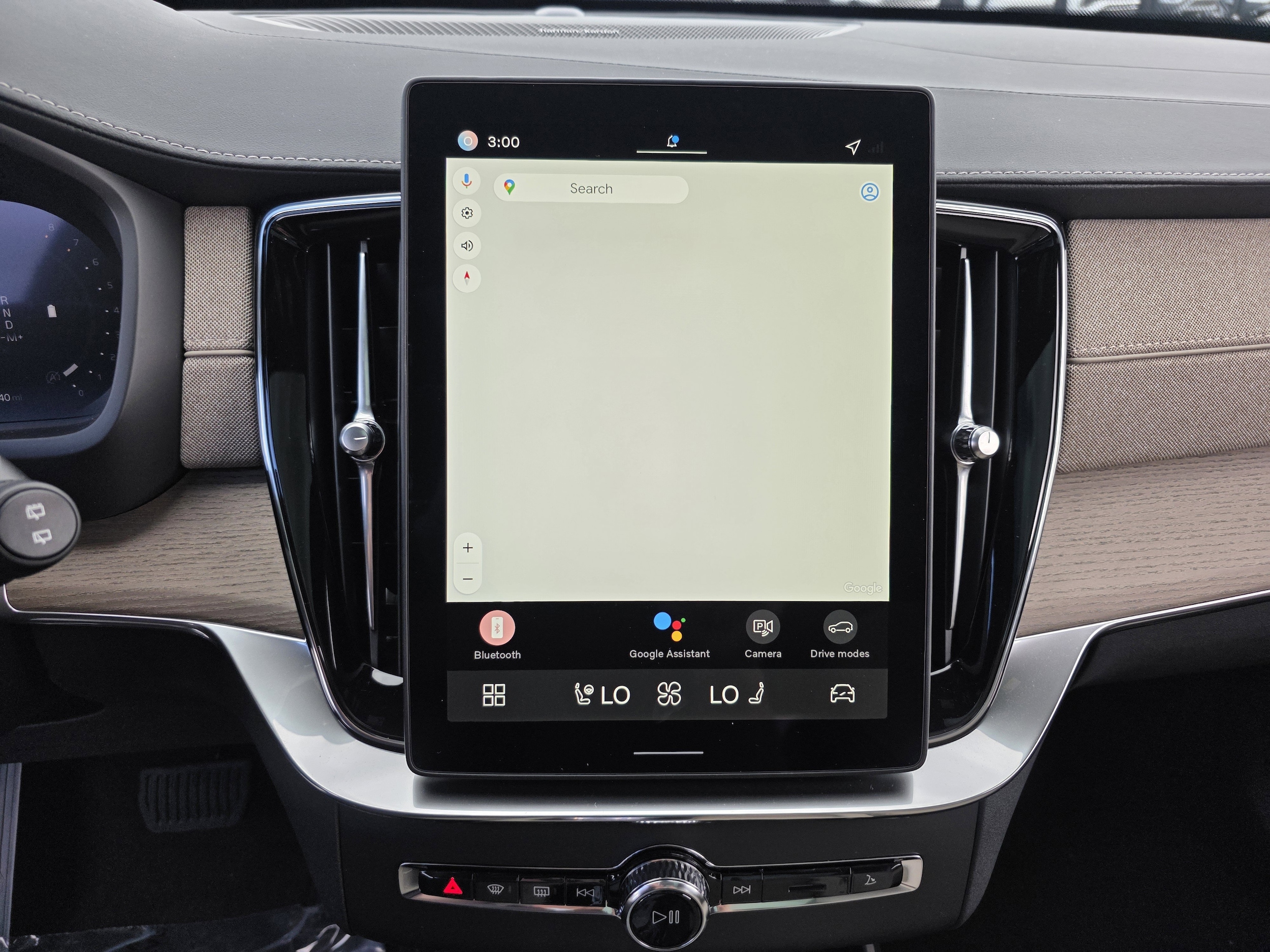 2026 Volvo XC90 Plus - Photo 16