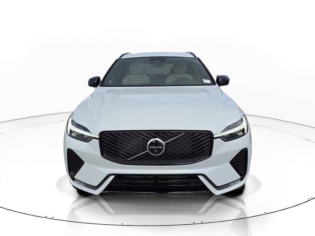 New 2026 Volvo XC60 B5 Plus SUV