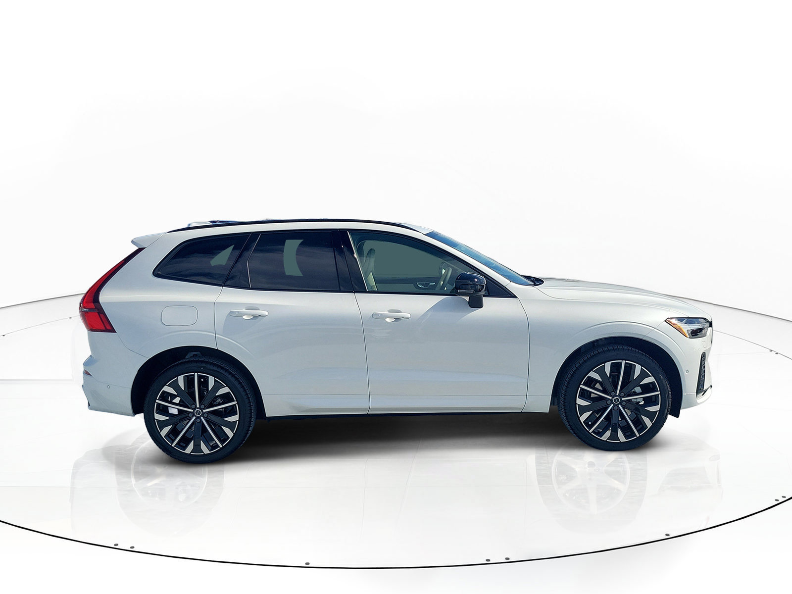 New 2027 Volvo XC60 B5 Ultra SUV
