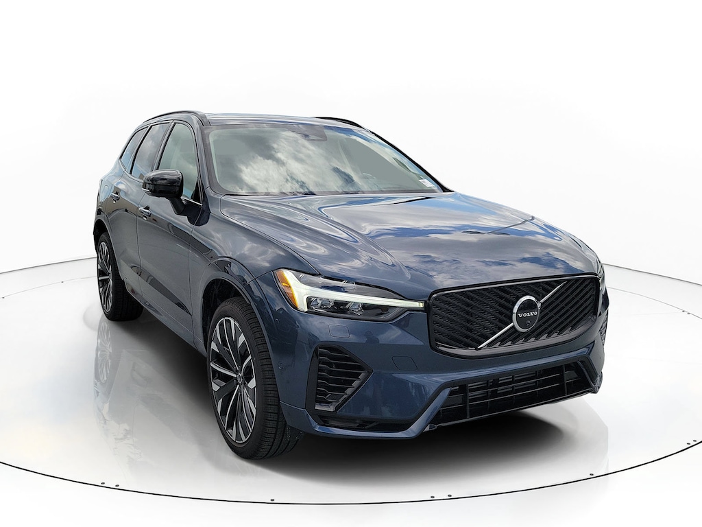 New 2026 Volvo XC60 plug-in hybrid T8 Ultra SUV